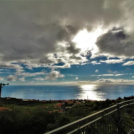 Farious A Arco da Calheta (Madeira)