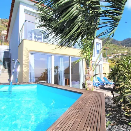 Villa Farious A Arco da Calheta (Madeira)
