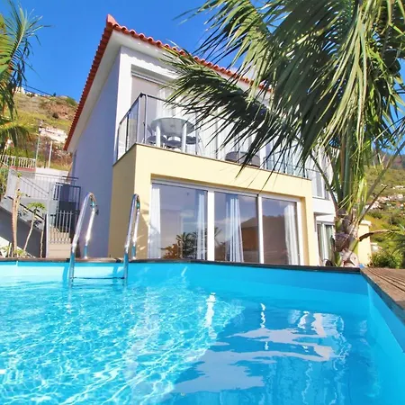 Villa Farious A Arco da Calheta (Madeira)