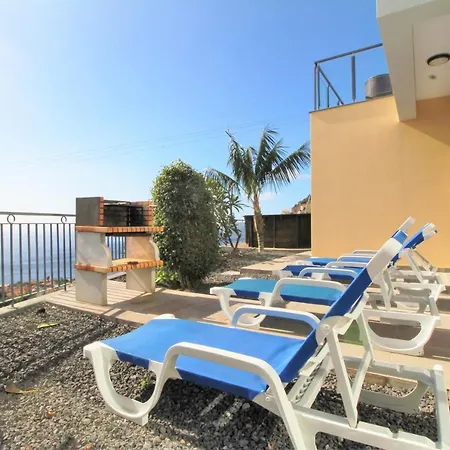 Villa Farious A Arco da Calheta (Madeira)