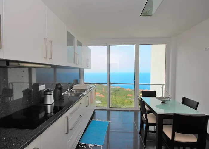 Farious A 아르코다카헤타