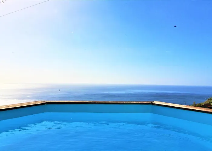 Farious A 빌라 아르코다카헤타