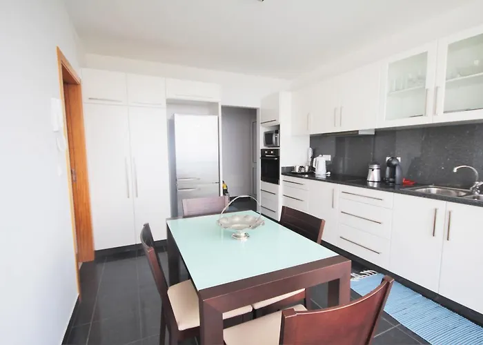 Farious A Villa Arco da Calheta (Madeira)