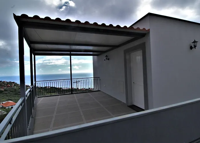 Farious A Villa Arco da Calheta (Madeira)